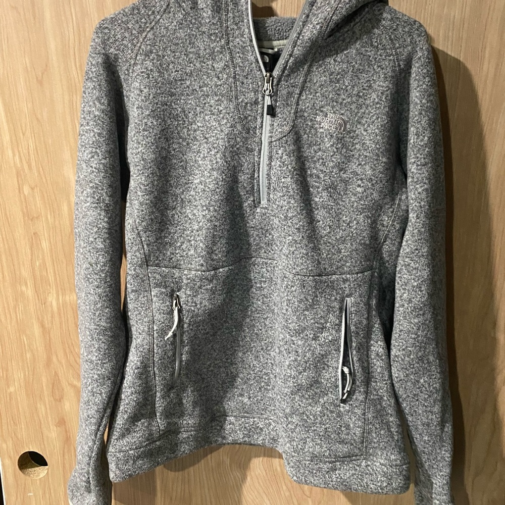 Northface 1/4 zip with hood
